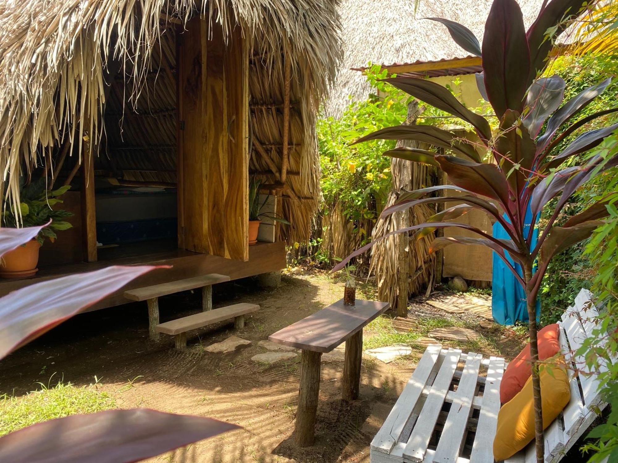 Calypso Cabanas El Paredón Buena Vista Kültér fotó
